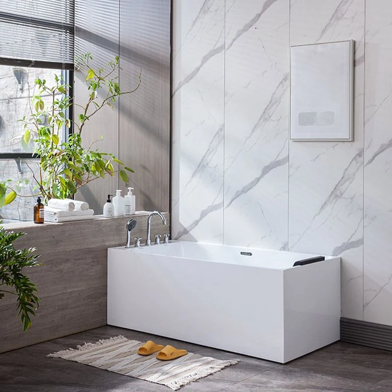 Bañera acrílica rectangular blanca moderna, bañera de inmersión independiente con desagüe Clearhalo