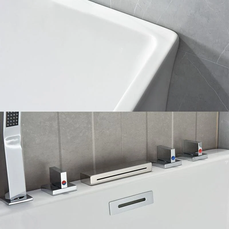 Bañera de acrílico de espaldas la pared Bañera rectangular blanca independiente Clearhalo