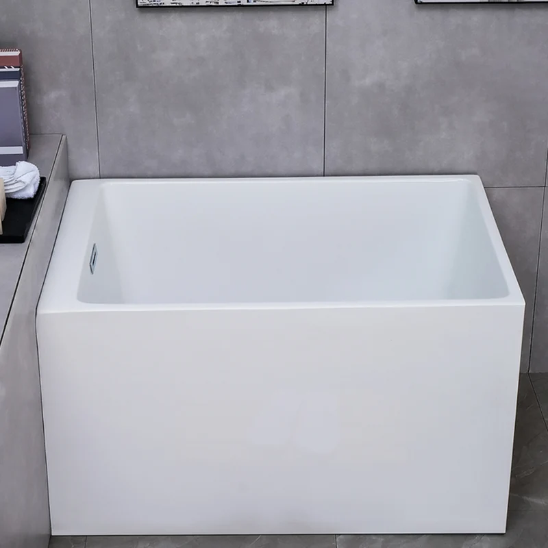 Bañera de acrílico rectangular contemporánea, de espaldas la pared, color blanco Clearhalo