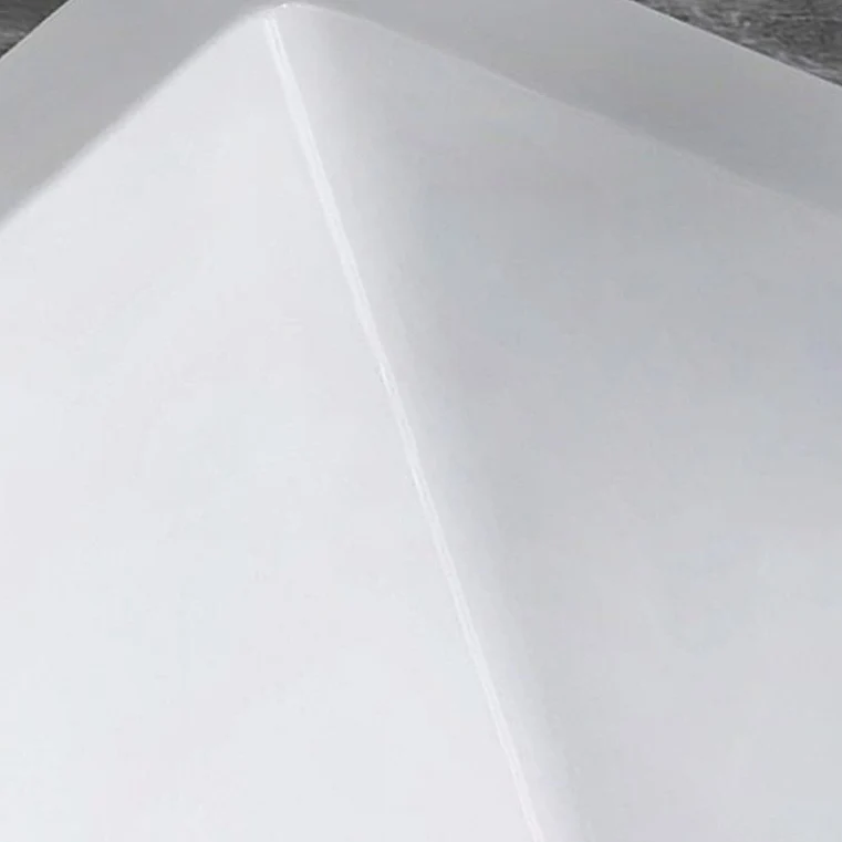 Bañera blanca empotrada, bañera rectangular acrílica de inmersión moderna Clearhalo