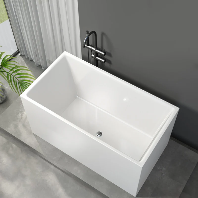 Bañera independiente contemporánea de acrílico rectangular con desagüe central Clearhalo