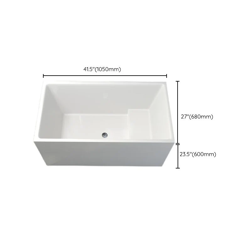 Bañera independiente contemporánea de acrílico rectangular con desagüe central Clearhalo