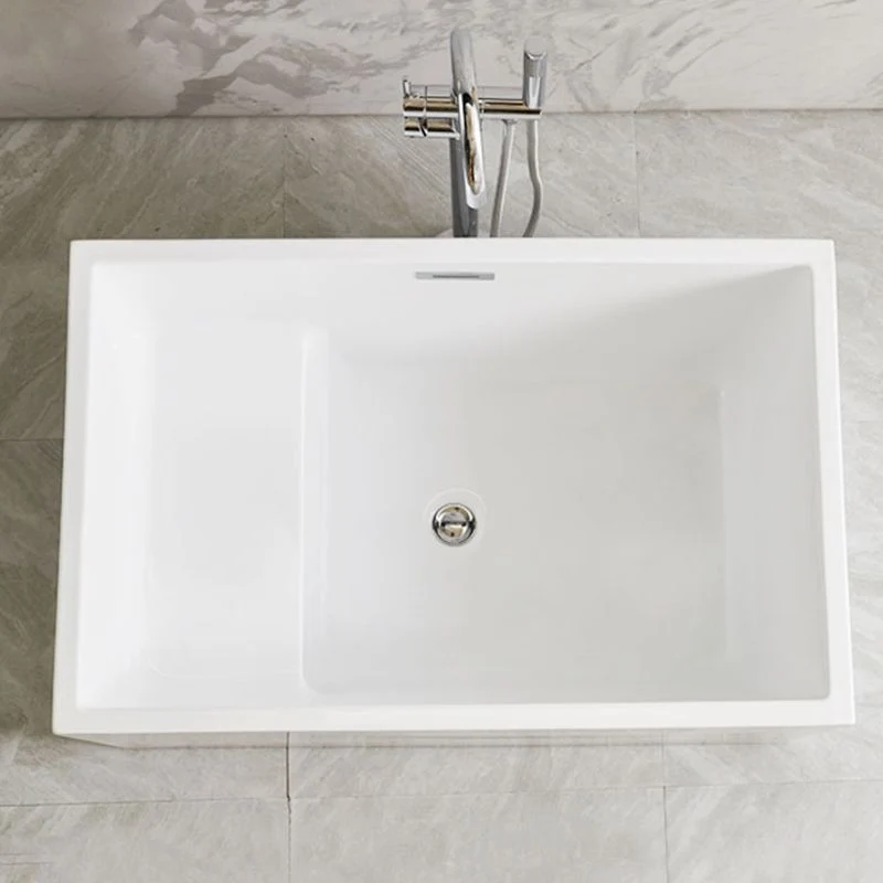 Bañera independiente de inmersión Bañera rectangular con acabado antiguo (grifo no incluido) Clearhalo