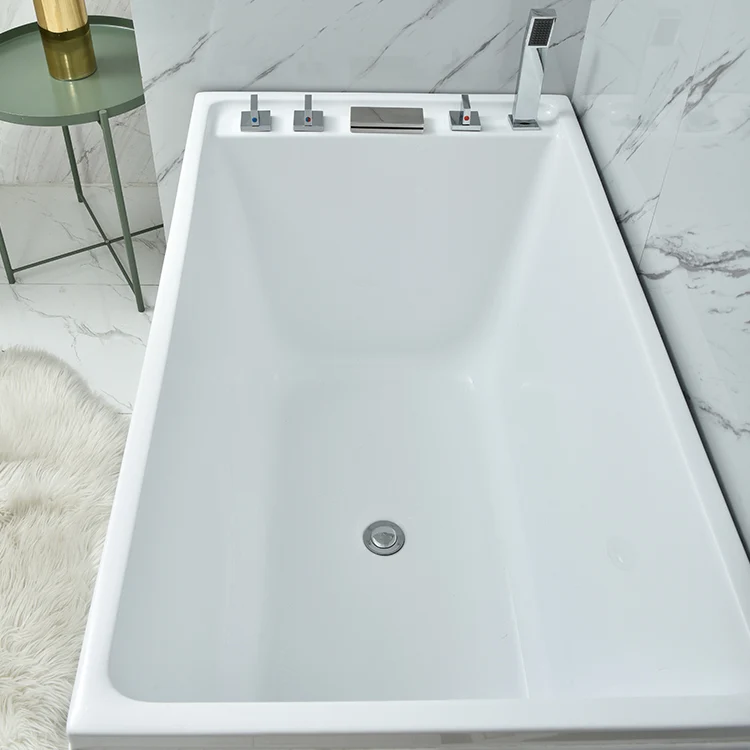 Bañera moderna de acrílico, bañera rectangular blanca de inmersión independiente Clearhalo