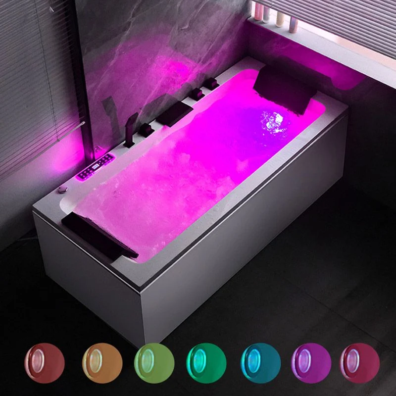 Bañera rectangular de acrílico con grifo, estilo moderno, con alcoba Clearhalo