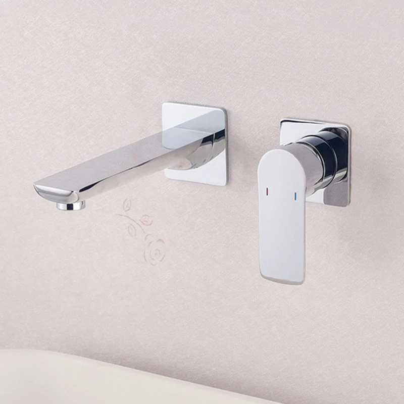 Grifo de pared estilo Glam con 2 orificios y manija monomando Plata Clearhalo