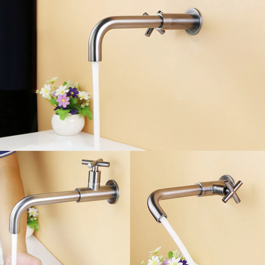 Grifos de pared Grifo con manija cruzada única para baño Cromo Clearhalo