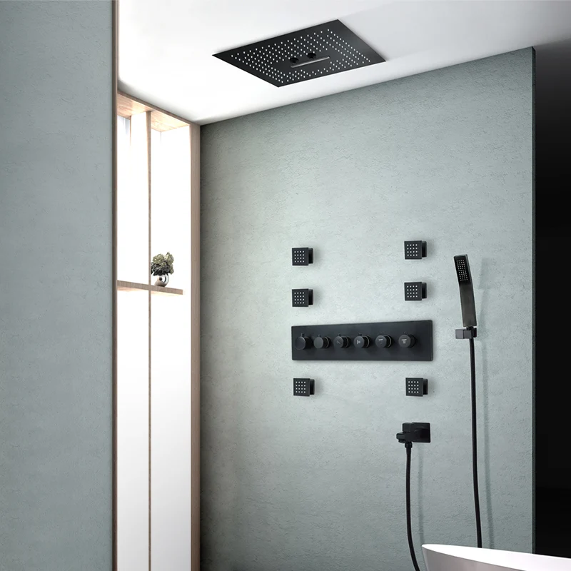 Sistema de ducha moderno Control de temperatura de latón Ajuste de ducha montado en el techo Clearhalo