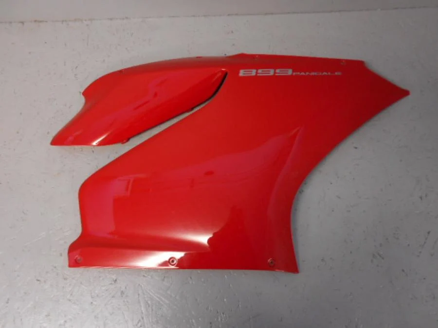 Cubierta lateral Ducati