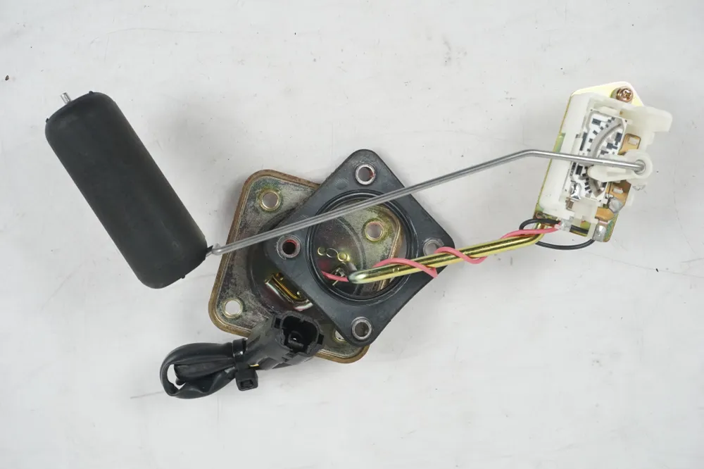 sensor de tanque de gasolina Kawasaki