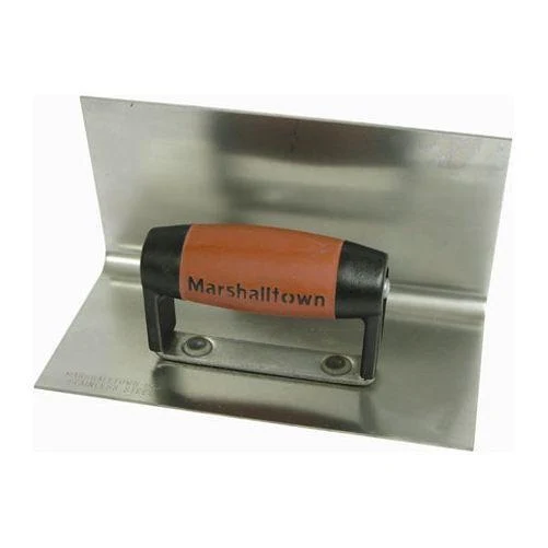Marshalltown® Llana esquinera de acero inoxidable con mango Durasoft® - 8" x 4" x 4"