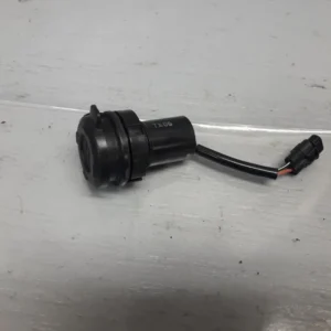 El enchufe 12 V Suzuki