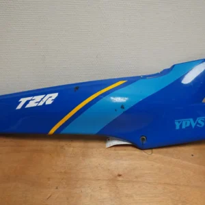 panel lateral Yamaha