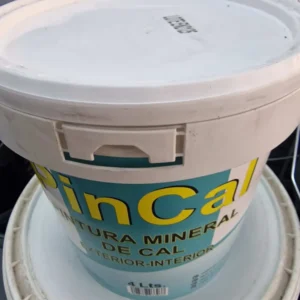 Pintura la Cal Interior/Exterior 4L Adoral