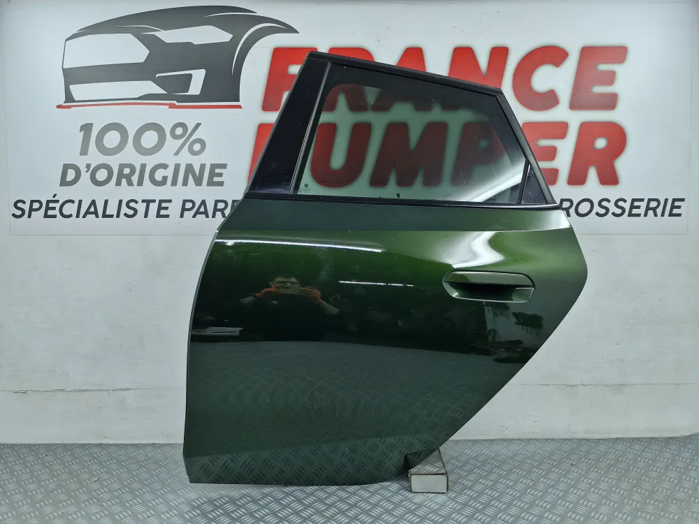 Puerta trasera derecha completa – BMW Serie 2 Active Tourer U06 ( partir de 2021) – Nueva de origen