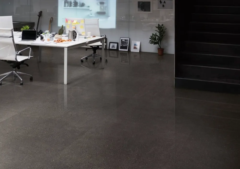 PISO PORCELANICO TECNICO ARCHITECH BLACK 60 * 60 (CAJA 1.44 M2) CASTEL