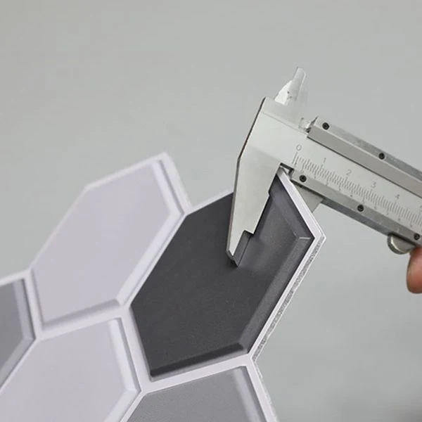 Azulejo de mosaico Papel tapiz PVC Impermeable Peel & Stick Mosaico con forma hexagonal Gris Clearhalo