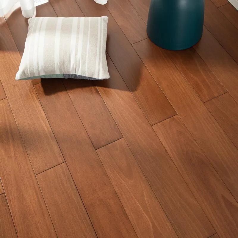 La cubierta contemporánea de la madera dura teja el suelo de madera sólida del rectángulo Clearhalo