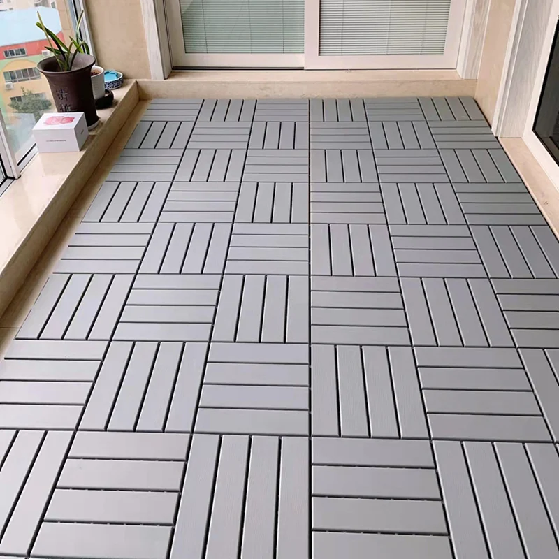 Piso laminado al aire libre Piso laminado compuesto de madera resistente los arañazos Clearhalo