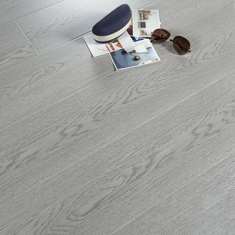 Piso laminado interior de estilo moderno Piso laminado impermeable de madera Clearhalo