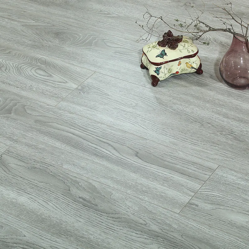 Piso laminado de mayor espesor Haga clic en Laminado antideslizante Clearhalo