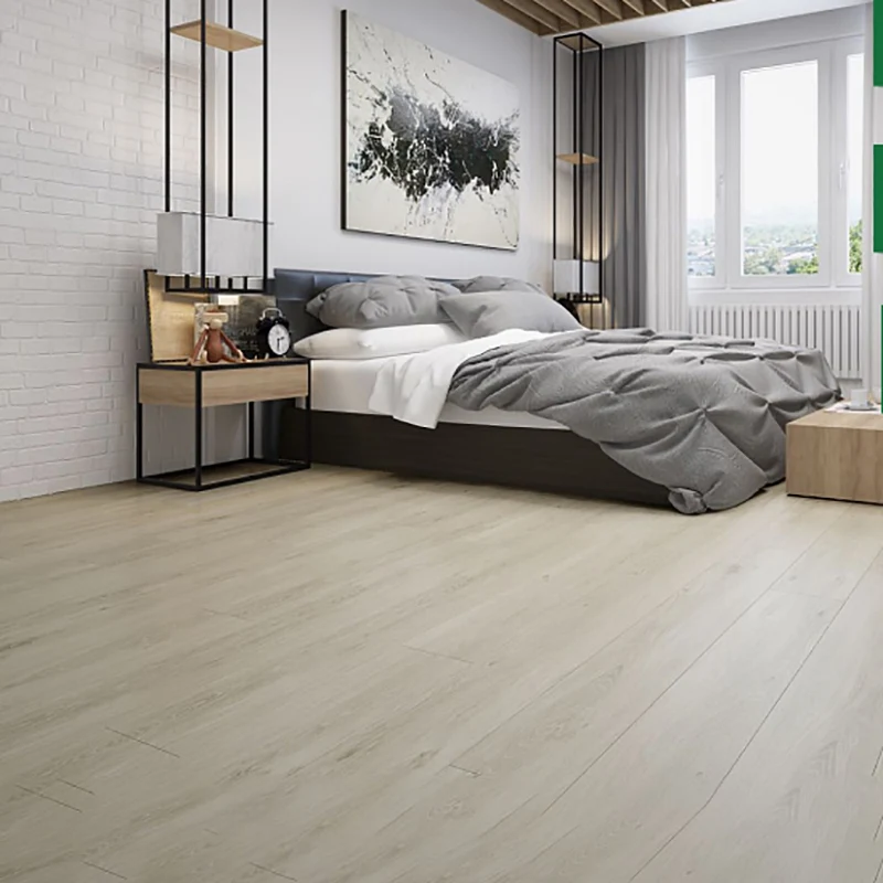 Piso laminado para sala de estar Piso laminado de fácil cuidado impermeable de madera Clearhalo