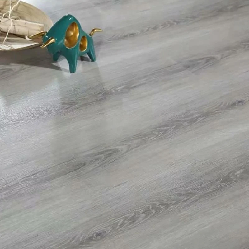 Piso laminado Piso laminado de madera resistente rayones para interiores Gris Clearhalo