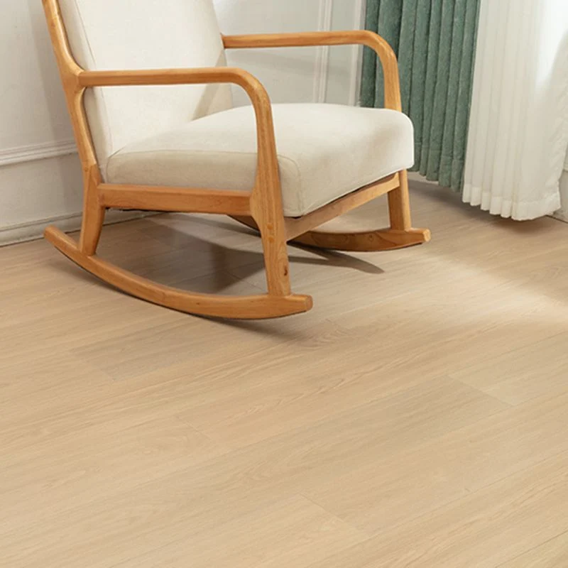 Piso laminado tradicional Pisos de tablones laminados resistentes al moho con cierre de clic de madera Clearhalo