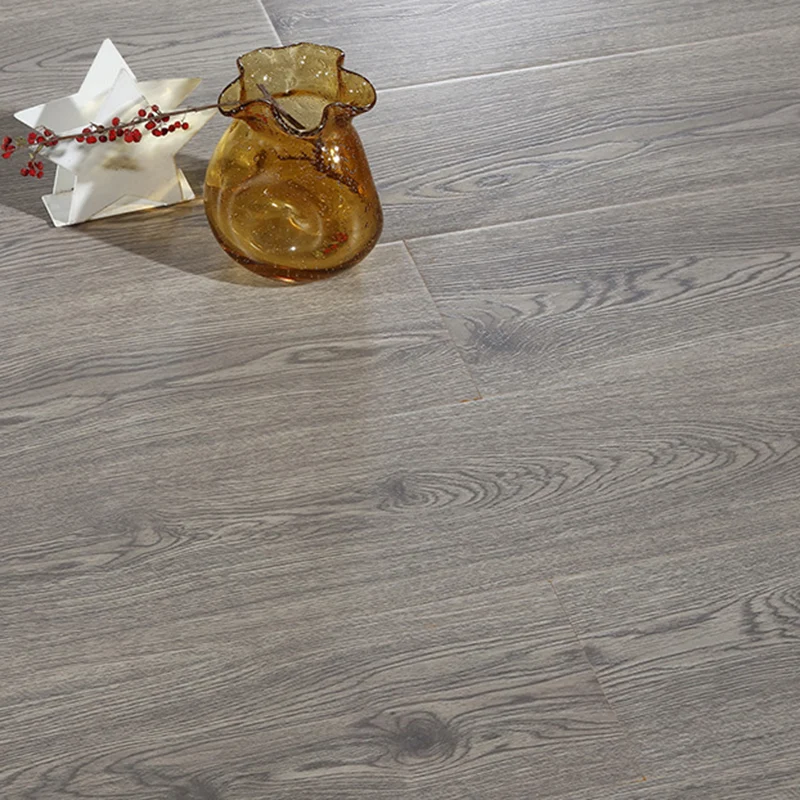 Pisos laminados resistentes rayones Pisos de tablones laminados Click-Lock Clearhalo