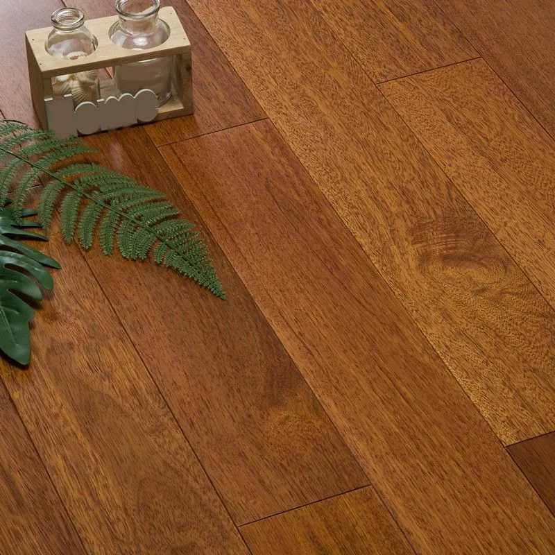 Pisos de madera tradicional Pisos de madera rectangulares con cerradura de clic de roble Clearhalo