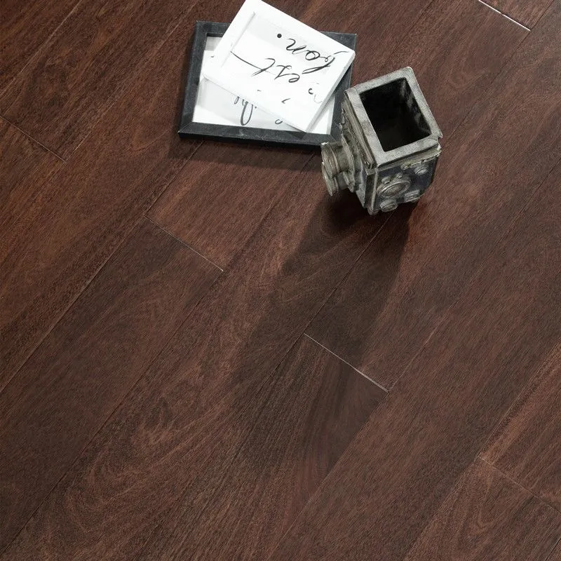 Pisos rectangulares de madera maciza Pisos de madera lisos impermeables Clearhalo