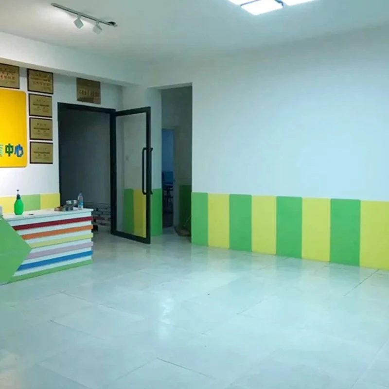 Revestimiento de madera moderno, tapizado con pegamento, techo de pared interior impermeable Azul Clearhalo