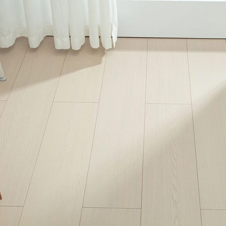 Suelo laminado tradicional Piso laminado resistente al rayado de 15 mm de espesor Clearhalo