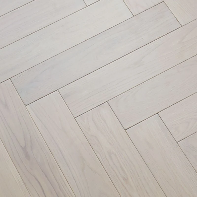 Tablones para pisos tradicionales Baldosa de madera con bloqueo de clic cepillada con alambre de madera maciza Clearhalo