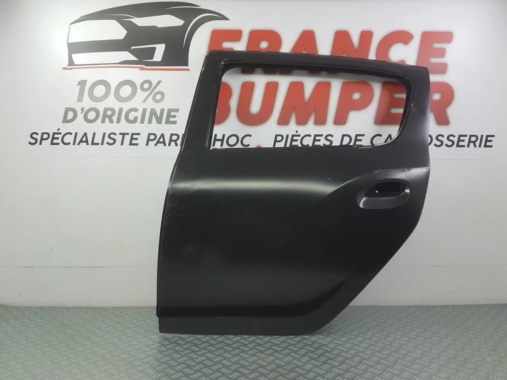 PORTE ARRIERE G DACIA SANDERO ***