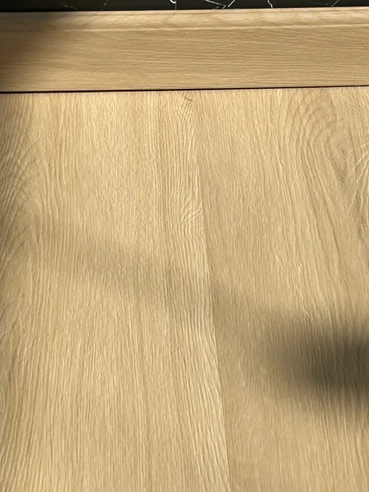ZOCLO VINILICO DICO SPC LARGO 2.40MTS ANCHO 8CMS SKU662 DULCE HOGAR