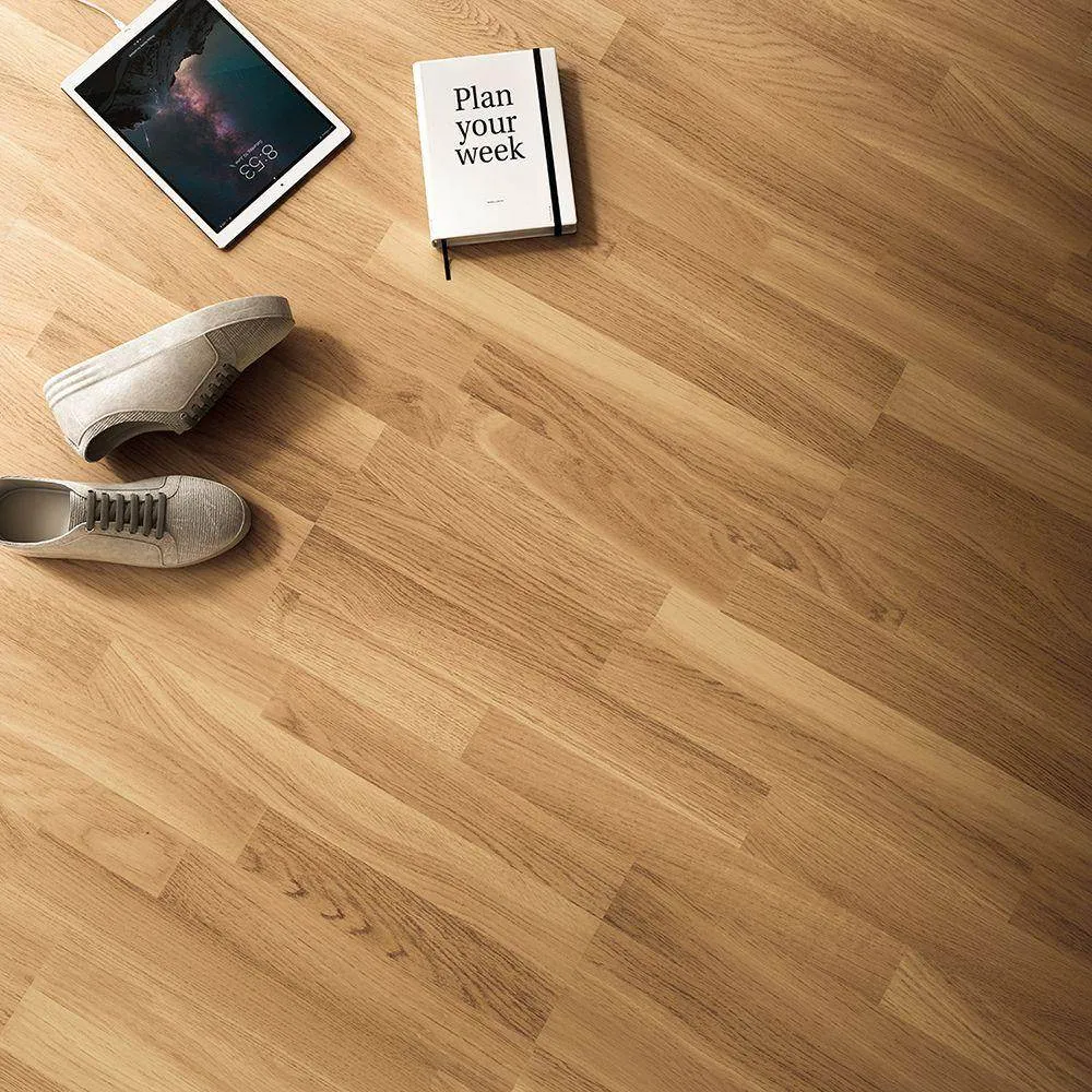 Suelo Laminado FINfloor Original AC5 Roble Otoño 2,0657m2 Finsa