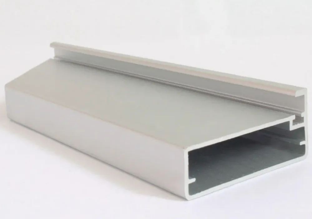 Perfil para puertas de aluminio x 3 m Marketplace - MADECENTRO