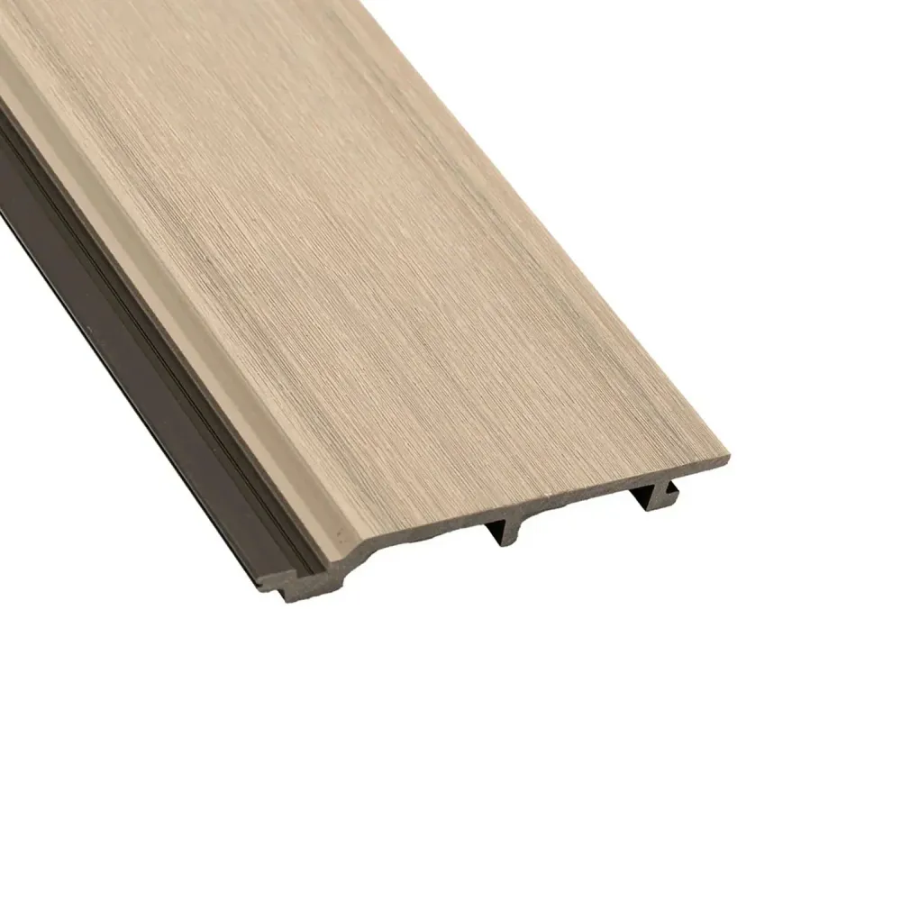A50 ANTIQUE CEPILLADO 15.6*240 CM DECK PARA MURO COEXTRUIDO WALL CLADDING (CAJA 8 PZAS) ZUCASA® México